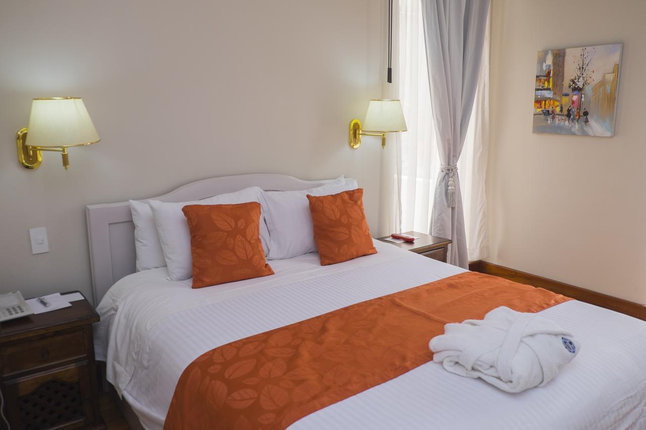 La Coupole Hotel Quito Bagian luar foto